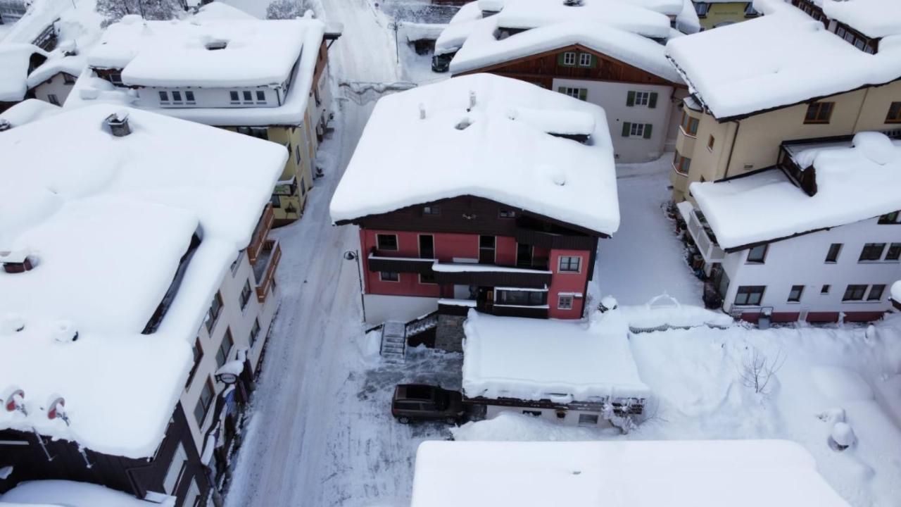 Haus Richard Falch - Inklusive Kostenloser Premium-Sommerkarte Sankt Anton am Arlberg Exterior photo